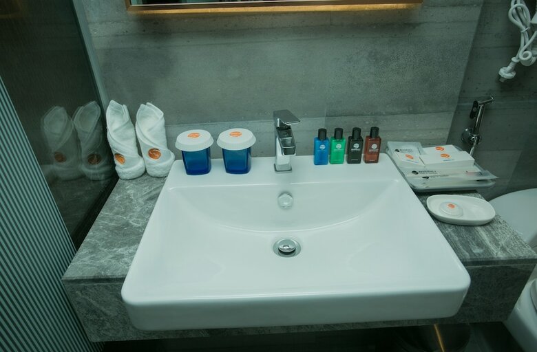Hotel Omni Residency