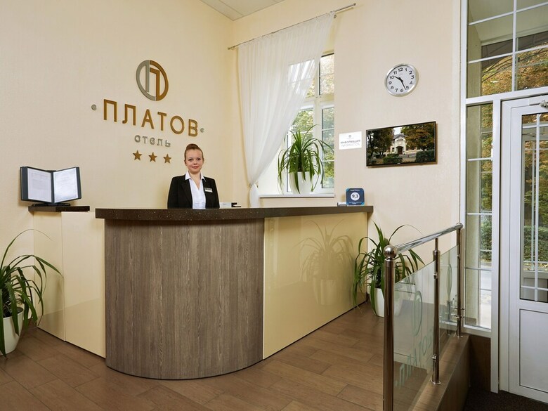 Hotel Platov
