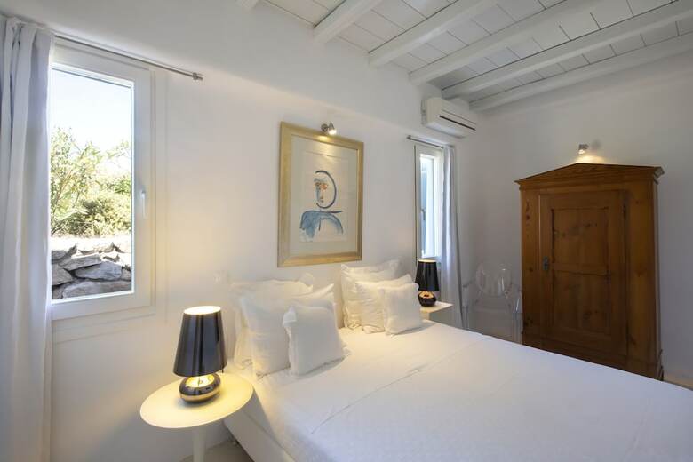 Villa Aerie - Sweeping Sea Views, Eclectic Style  By Villarentalsgr
