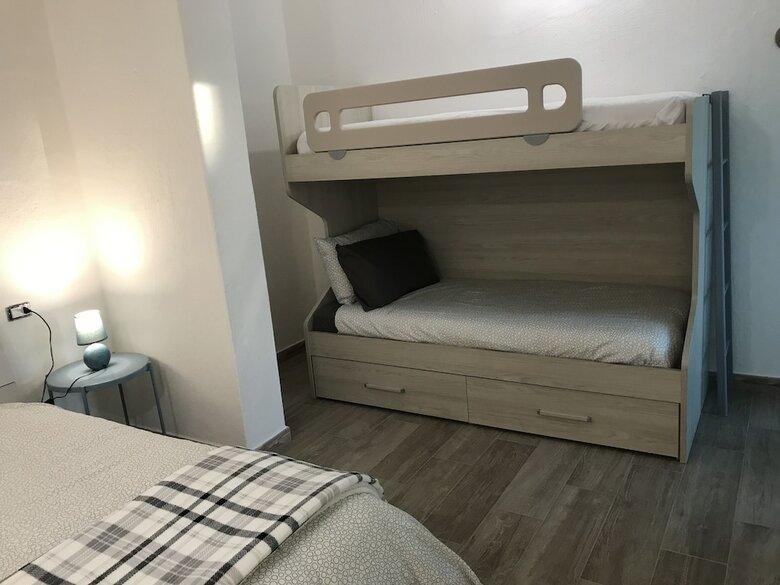 Hotel Acquazzurra Guest House