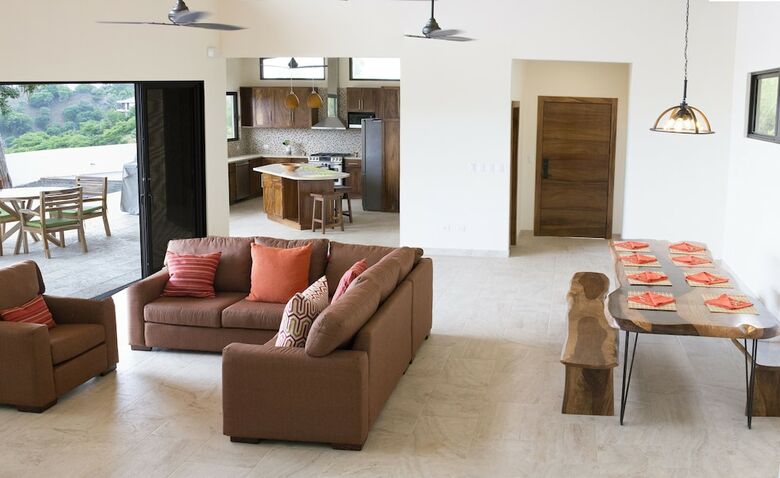 Casa De La Paz