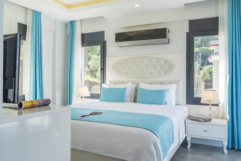 Monastery Suites Hotel