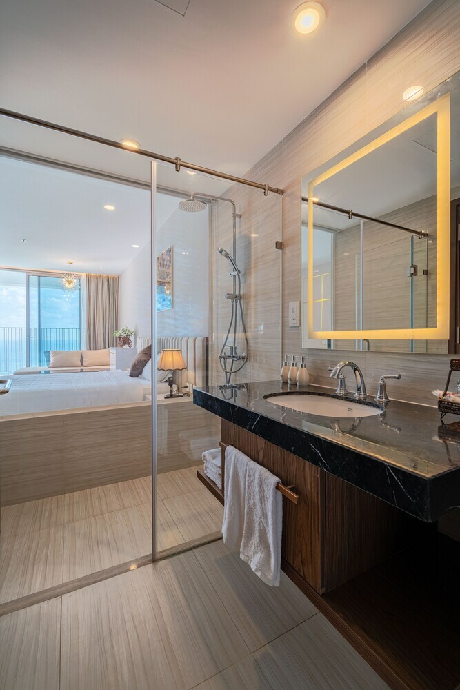 Aparthotel The Golden Seaview Panorama