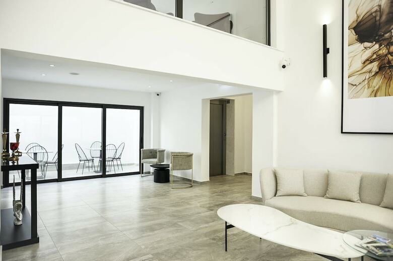 Roseum Boutique Hotel