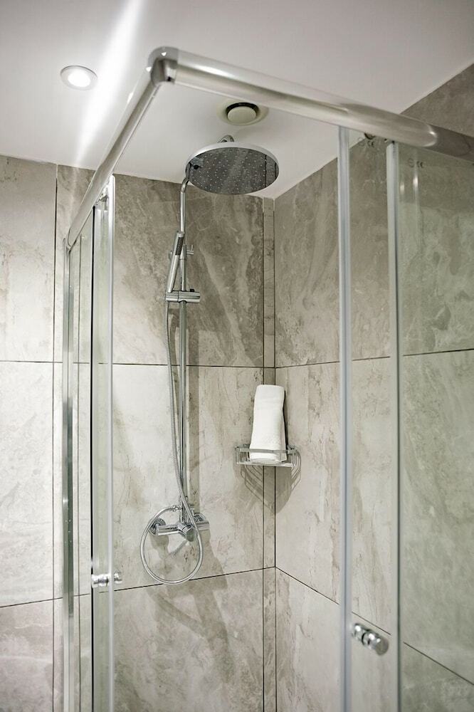 Roseum Boutique Hotel