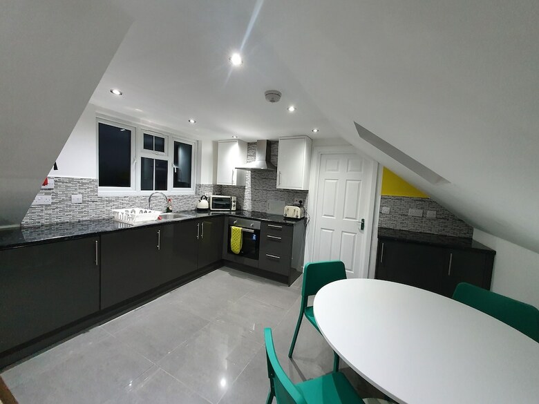 Deluxe Apartment In Peterborough