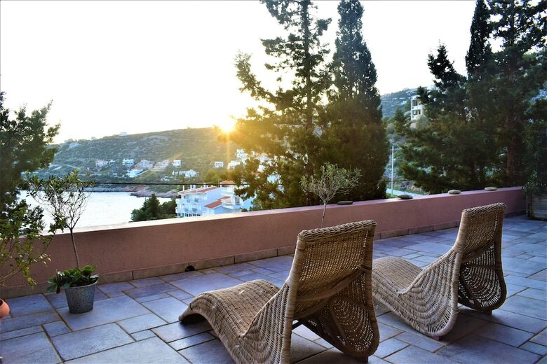 Zeus Villa- Seaview Luxury Villa