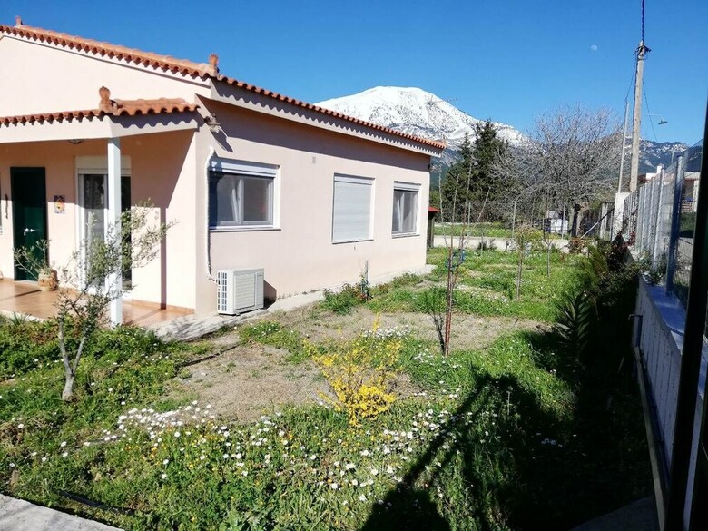 Antonia's New House With Amazing Garden