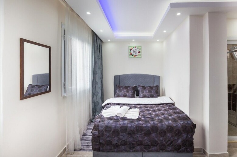 Happy Vatan Suites