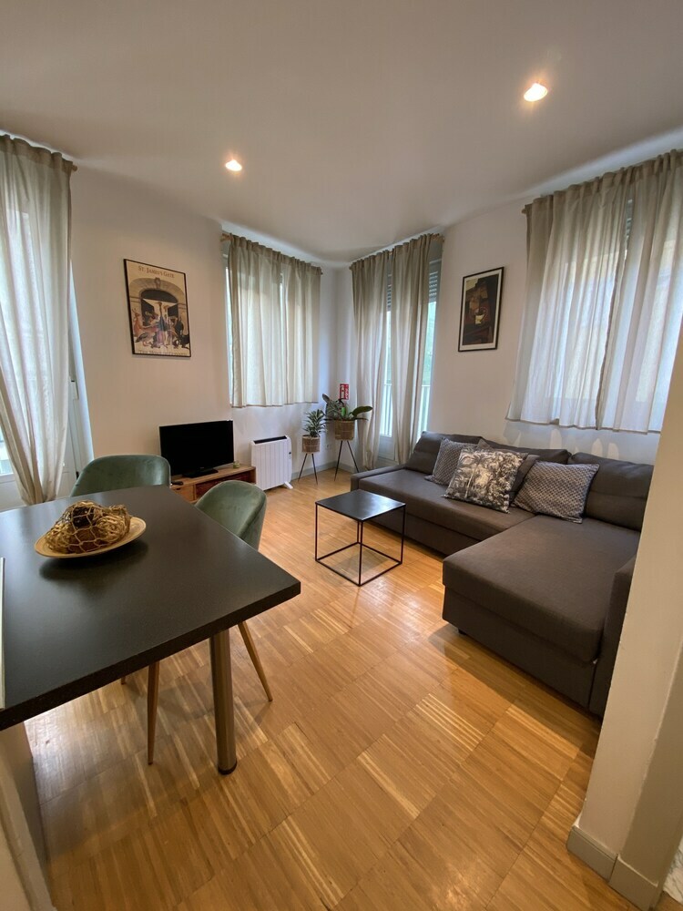 Apartamentos Madrid Las Letras