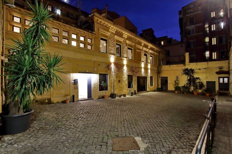 Urben Suites Apartments Design