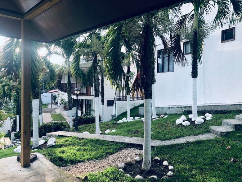 Casa Familiar Villa Aura