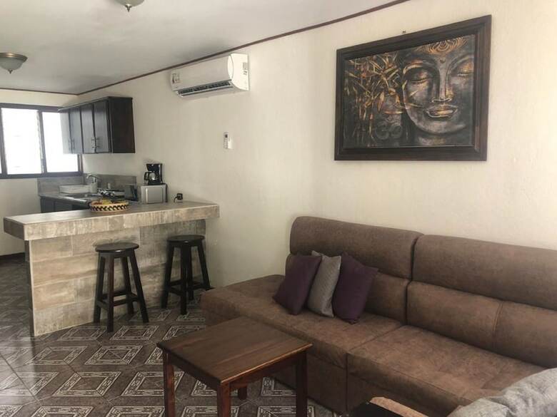 Casa Familiar Villa Aura