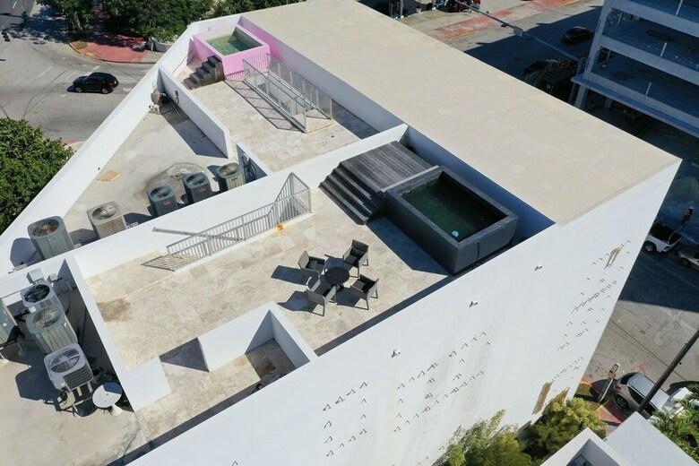 2228 Park 1