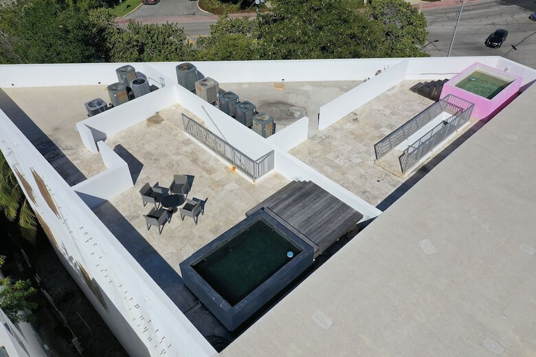 2228 Park 1