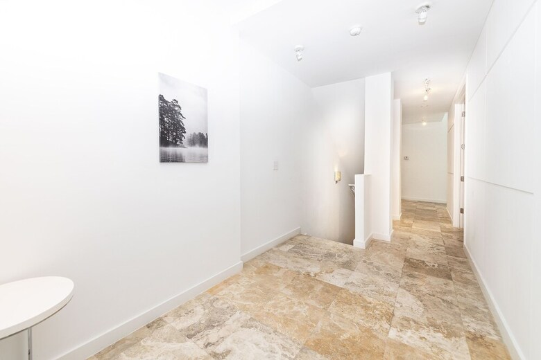 2228 Park 1