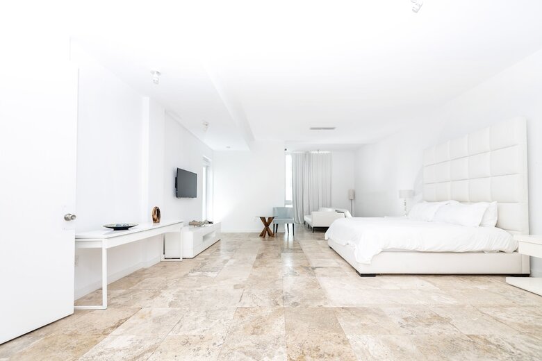 2228 Park 1
