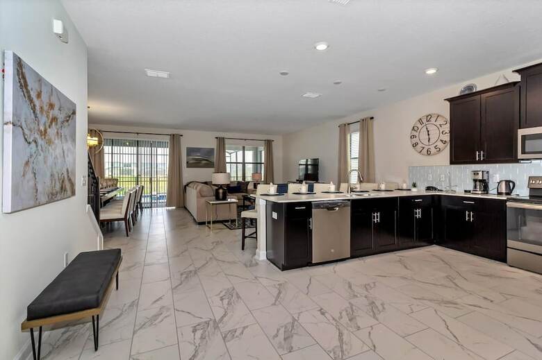 Royal Mansion At Storey Lakes By Orlando Short Term