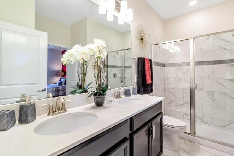 Royal Mansion At Storey Lakes By Orlando Short Term