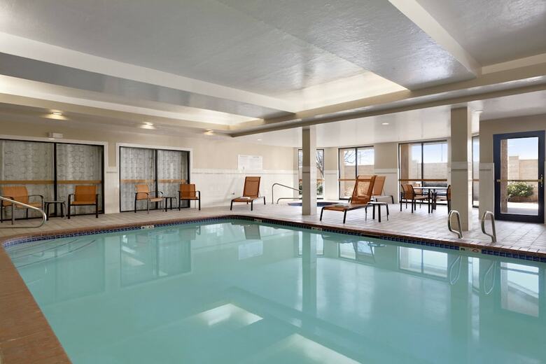 Hotel Courtyard By Marriott Layton