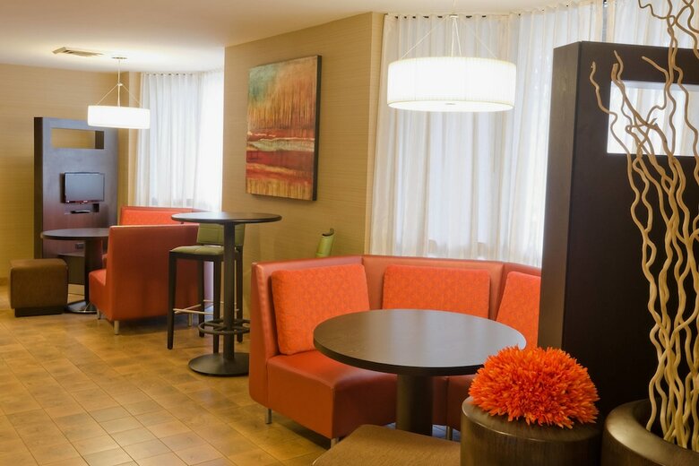 Hotel Courtyard By Marriott Layton