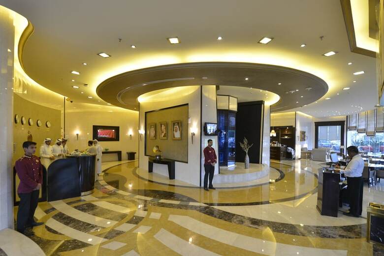 Awaliv International Hotel