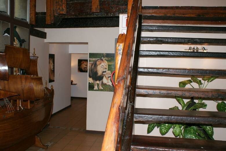 Hotel Ndiza Lodge & Cabanas