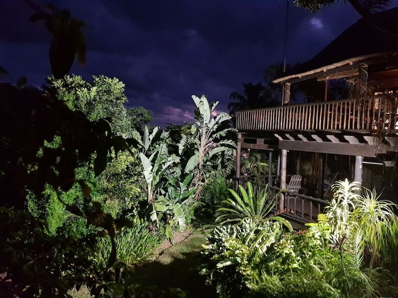 Hotel Ndiza Lodge & Cabanas