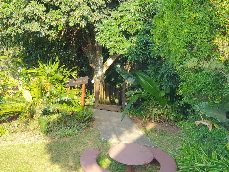 Hotel Ndiza Lodge & Cabanas