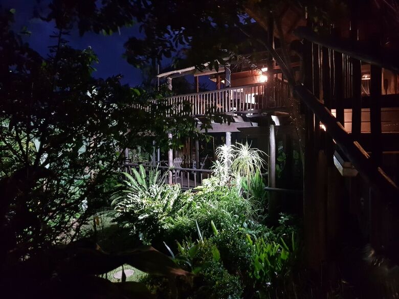 Hotel Ndiza Lodge & Cabanas