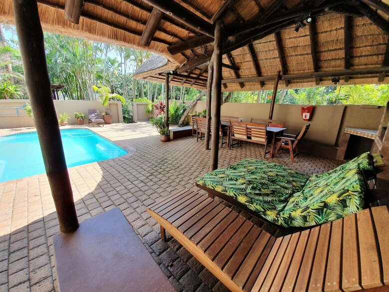 Hotel Ndiza Lodge & Cabanas