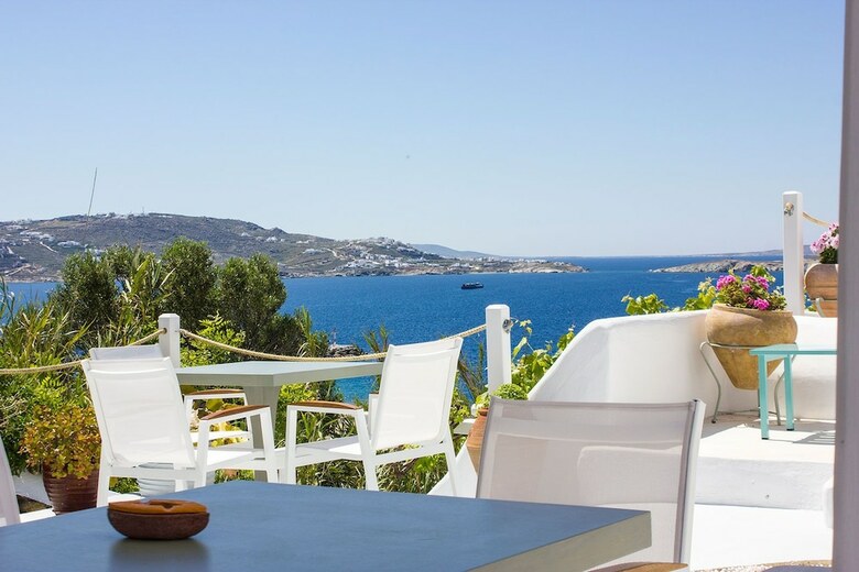 Omiros The Feelgood Hotel
