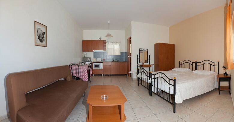 Marianna Apartments
