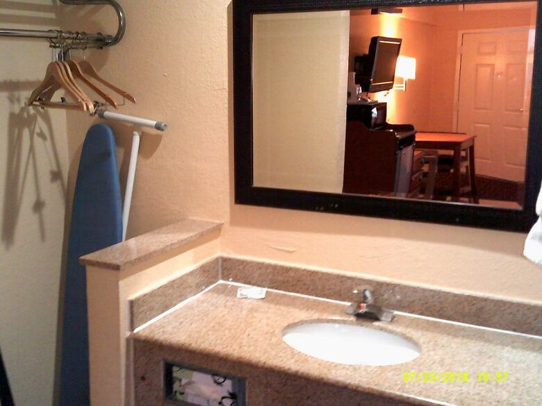 Motel Super 8 By Wyndham Tucson Downtown Convention Center