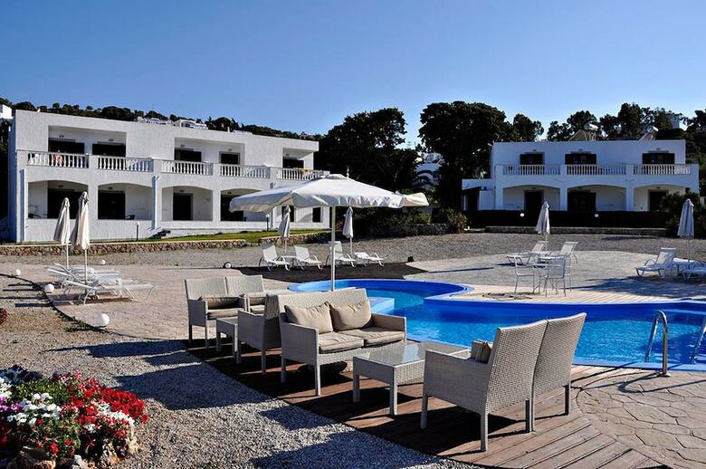Hotel Tony's Beach