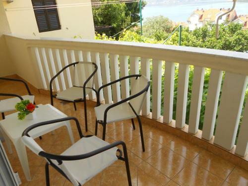 Hostal Lorena Rooms