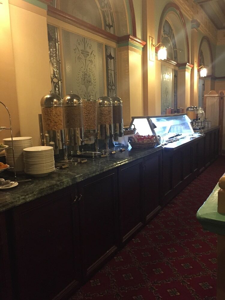 The Carrington Hotel