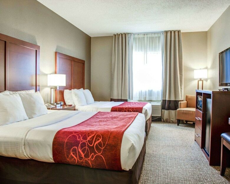 Hotel Comfort Suites Lombard - Addison