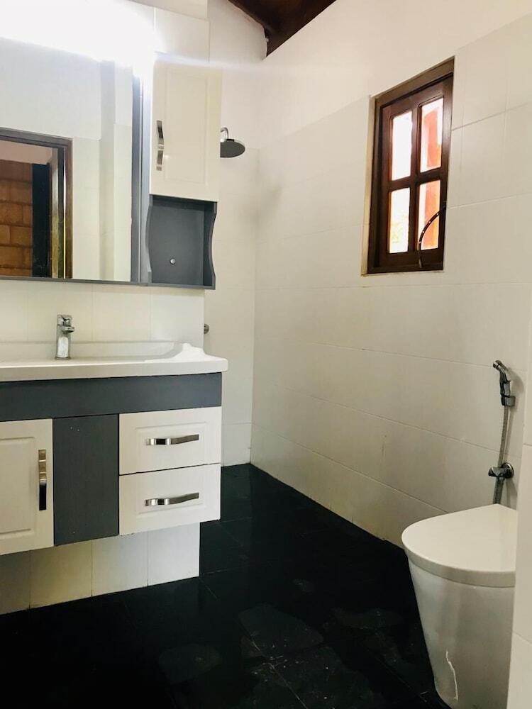 Hotel Ravan Tangalle
