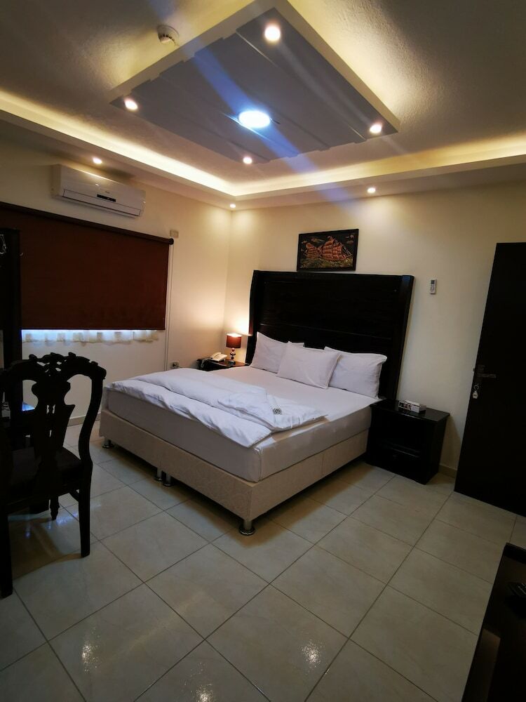 Aparthotel Alfakher Hotel Apartments