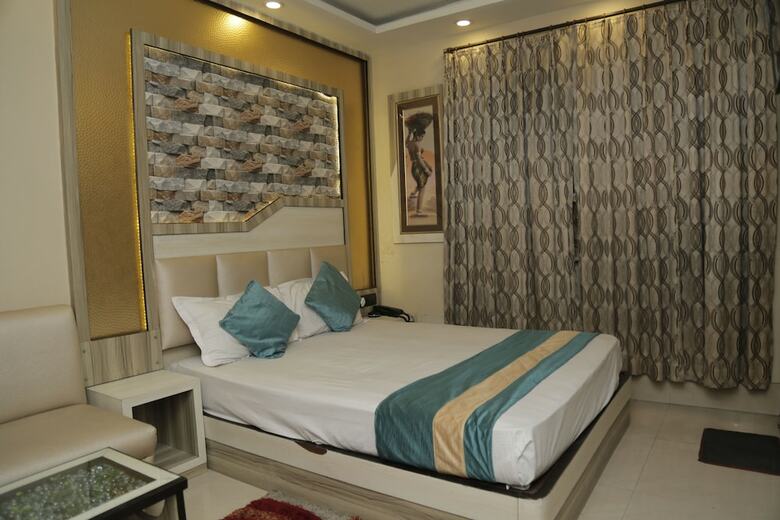 Hotel Shila International