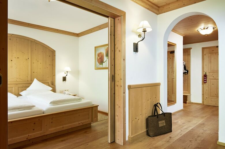 Hotel Alpenhof