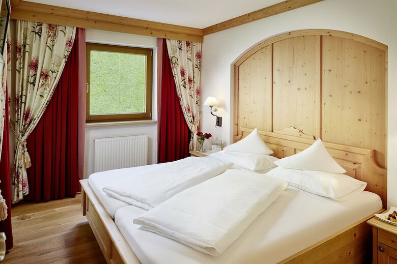 Hotel Alpenhof