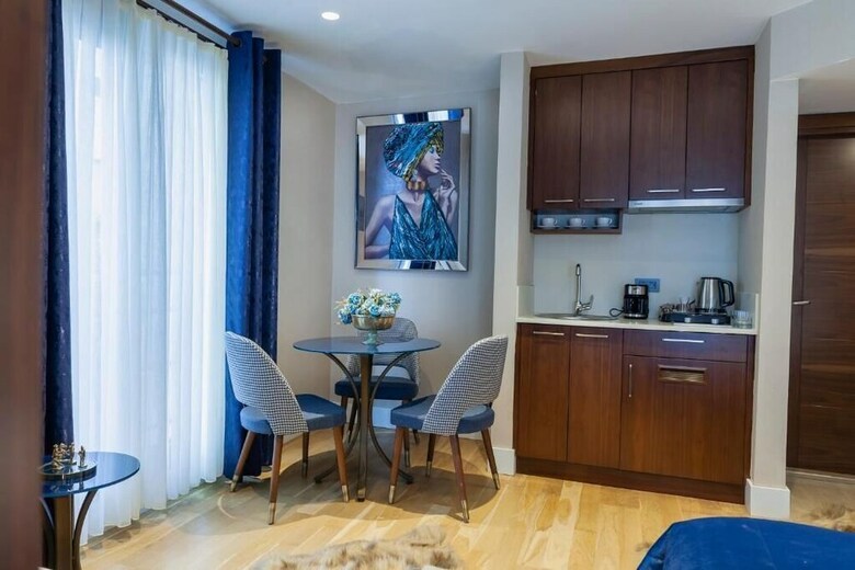 Lord Morgan Exclusive Design & Cihangir