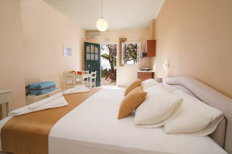 Hotel Studios Vrionis Panoramic Sunset