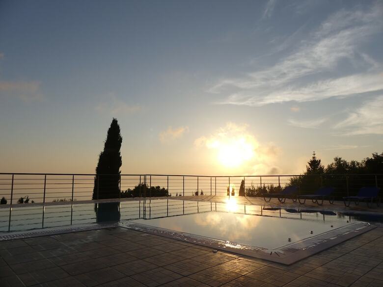 Hotel Studios Vrionis Panoramic Sunset