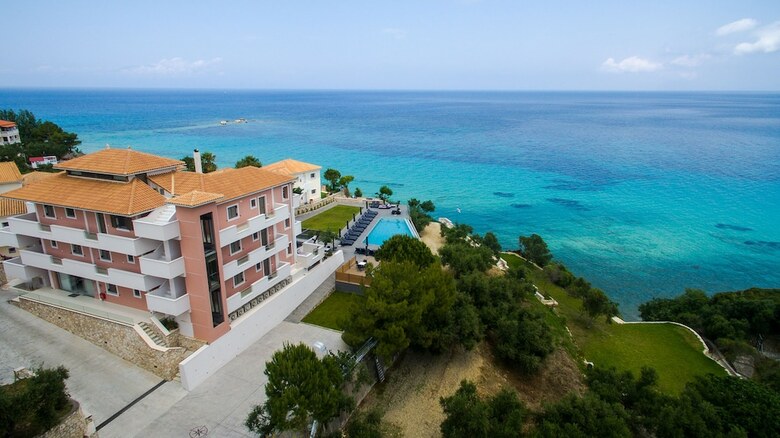 Aparthotel Kymothoe Elite