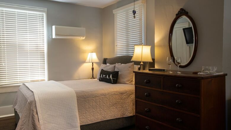 Bed & Breakfast The Cuthbert House Inn
