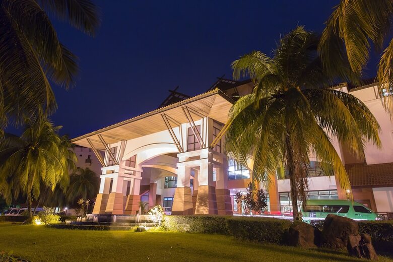 Apartamento Holiday Inn Resort Batam