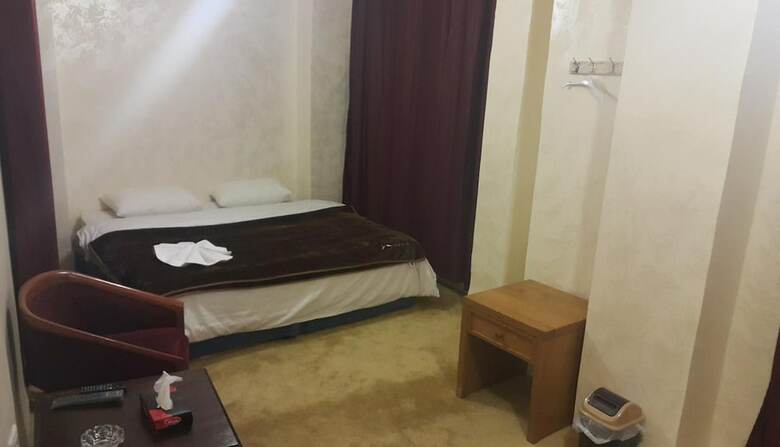 Al-houriat Hotel